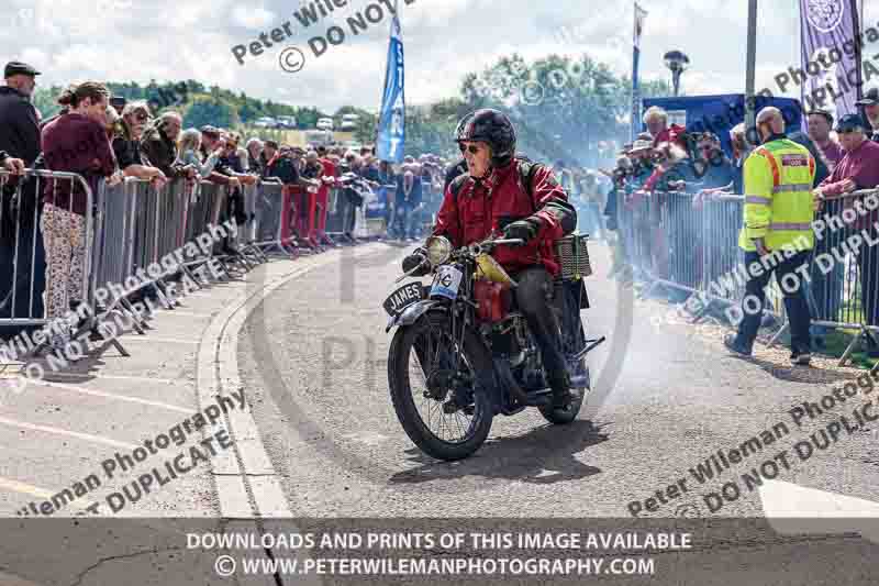 Vintage motorcycle club;eventdigitalimages;no limits trackdays;peter wileman photography;vintage motocycles;vmcc banbury run photographs